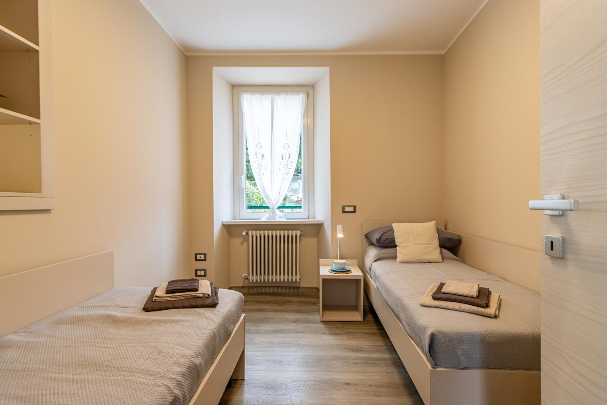 Le Dalie - Appartamento Stresa - Magognino Brisino Exteriör bild
